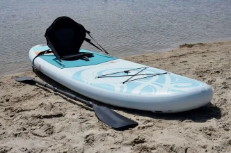 Sup-Board-Omtoveren-Tot-Kajak-Met-Een-Kajak-Stoel-scaled.jpg